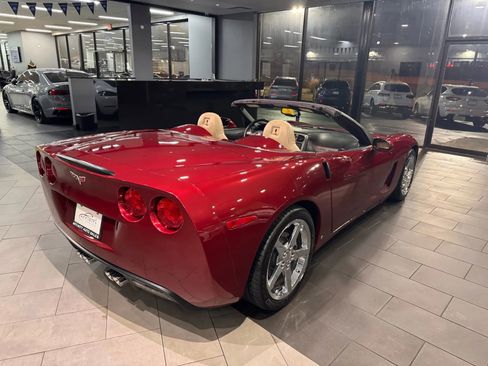 Used 2007 Chevrolet Corvette Convertible w/ Preferred Equipment Group image 5