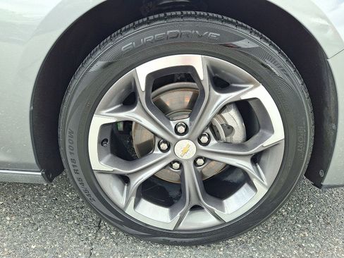 Used 2024 Chevrolet Malibu LT FWD image 9