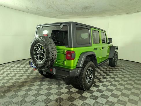 Used 2025 Jeep Wrangler Unlimited Rubicon image 7