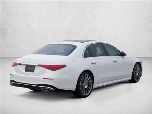 New 2026 Mercedes-Benz S 580 4MATIC Sedan image 2