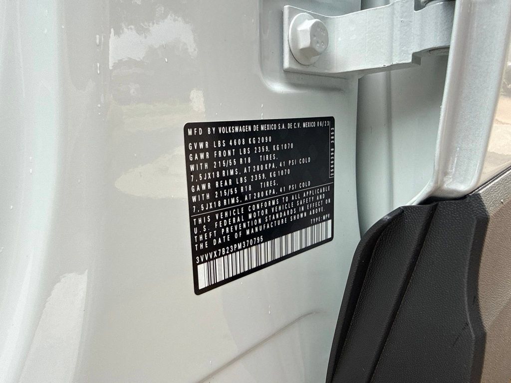 Certified 2023 Volkswagen Taos SE AWD/4WD image 31