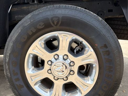 Used 2024 RAM 2500 Big Horn AWD/4WD image 7