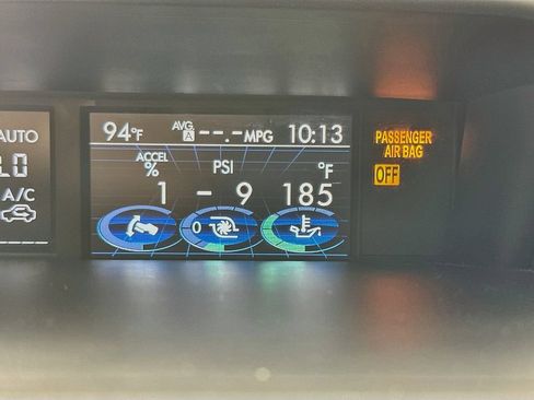 Used 2017 Subaru WRX Premium AWD/4WD image 40