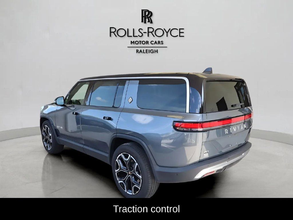 Used 2024 Rivian R1S Adventure Dual AWD/4WD image 6