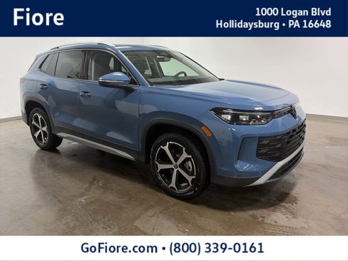 New 2026 Volkswagen Tiguan SE image 1