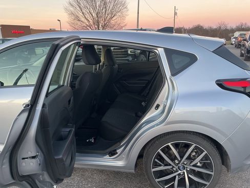 Used 2024 Subaru Impreza 2.0i Sport image 11