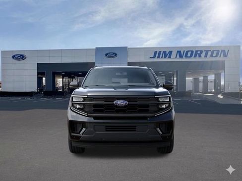 New 2027 Ford Expedition Active AWD/4WD image 4