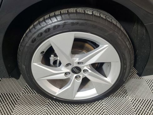 Used 2024 Audi A3 2.0T Premium w/ Convenience Package image 10
