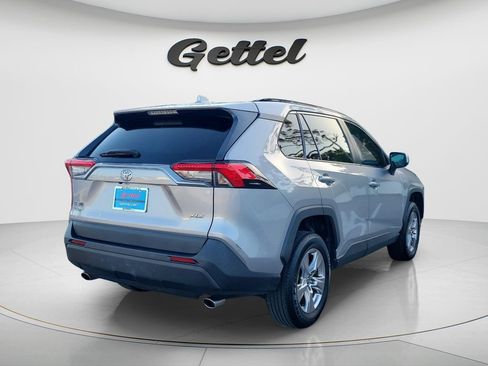 Certified 2023 Toyota RAV4 XLE w/ Convenience Package FWD image 5