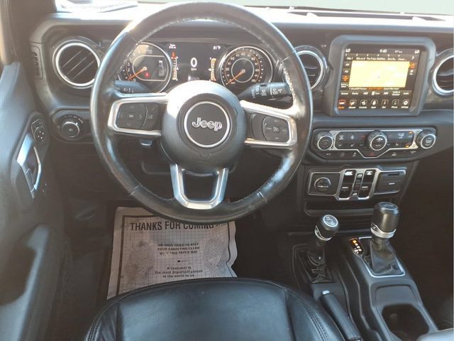 Used 2022 Jeep Wrangler Unlimited Sahara AWD/4WD image 19