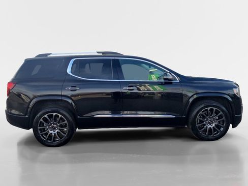 Used 2023 GMC Acadia Denali w/ Black Diamond Edition image 6