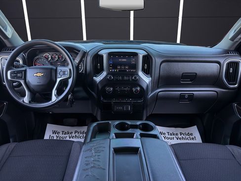 Used 2019 Chevrolet Silverado 1500 LT AWD/4WD image 13