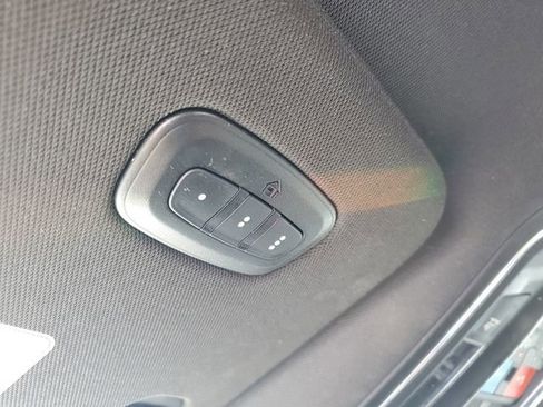 Used 2023 Jeep Wagoneer Base w/ Convenience Group I image 7