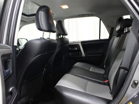 Used 2016 Toyota 4Runner SR5 Premium AWD/4WD image 20