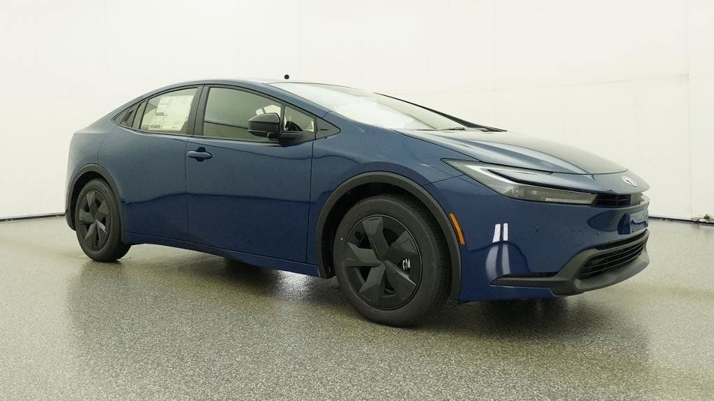 New 2027 Toyota Prius LE FWD image 32