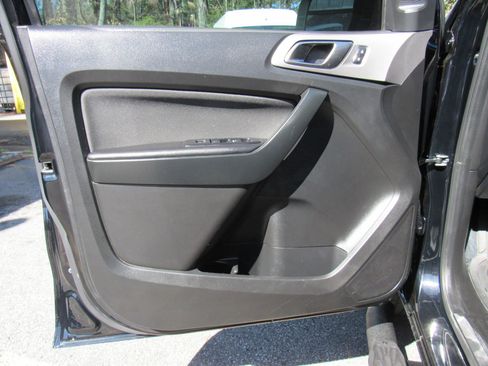 Used 2023 Ford Ranger XLT w/ Equipment Group 301A Mid RWD image 12