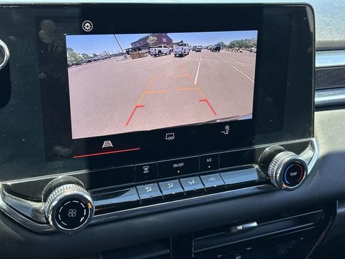 Used 2024 GMC Canyon Elevation RWD image 15