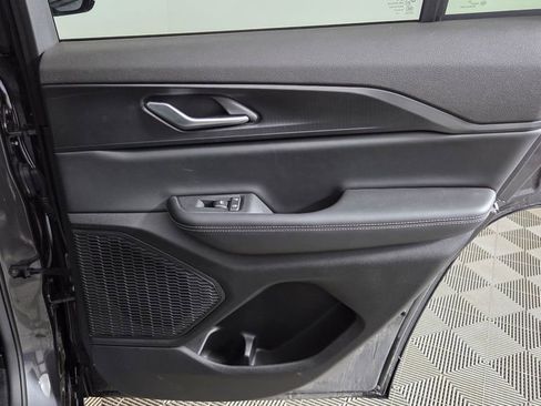 Used 2023 Jeep Grand Cherokee Altitude image 34