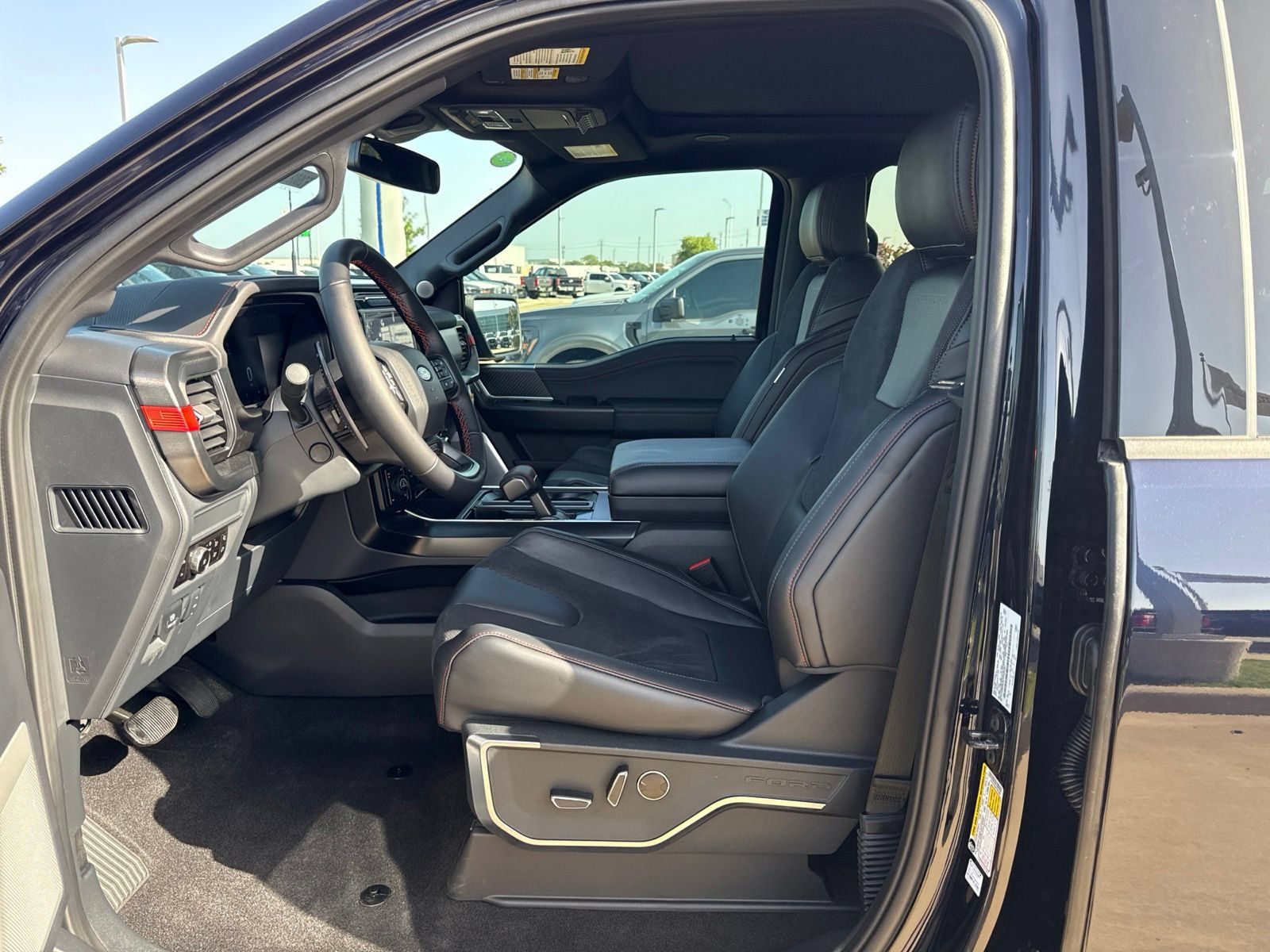 New 2026 Ford F150 Raptor AWD/4WD image 16