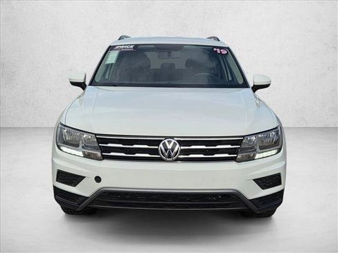 Used 2019 Volkswagen Tiguan S w/ 3rd Row Seat Package image 2