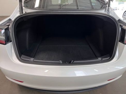 Used 2022 Tesla Model 3 Long Range image 16