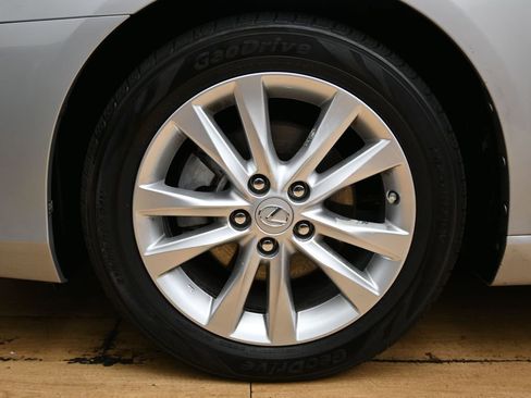 Used 2011 Lexus ES 350 FWD image 13