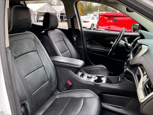 Used 2020 GMC Terrain Denali w/ Denali Premium Package image 8