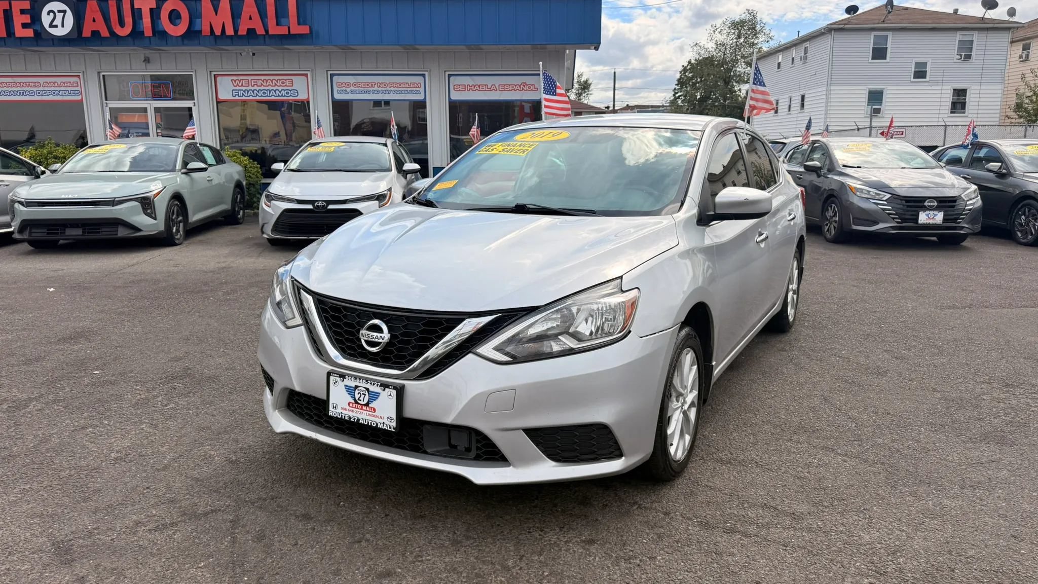 Used 2019 Nissan Sentra SV FWD image 1