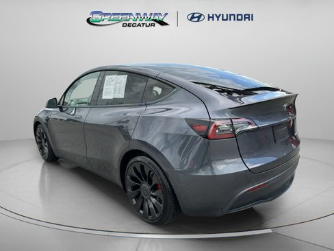 Used 2022 Tesla Model Y Performance AWD/4WD image 6