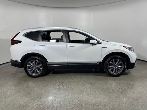 Used 2020 Honda CR-V Touring image 2