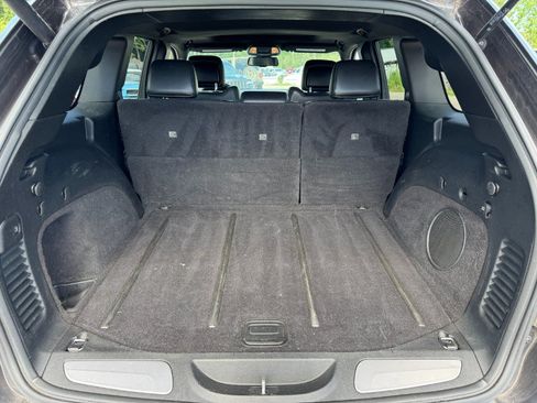 Used 2014 Jeep Grand Cherokee Limited AWD/4WD image 17