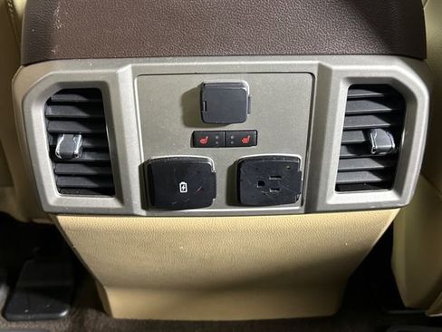 Used 2020 Ford F150 Lariat w/ Equipment Group 502A Luxury AWD/4WD image 26