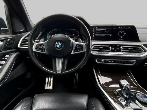 Used 2019 BMW X7 xDrive50i w/ M Sport Package AWD/4WD image 6