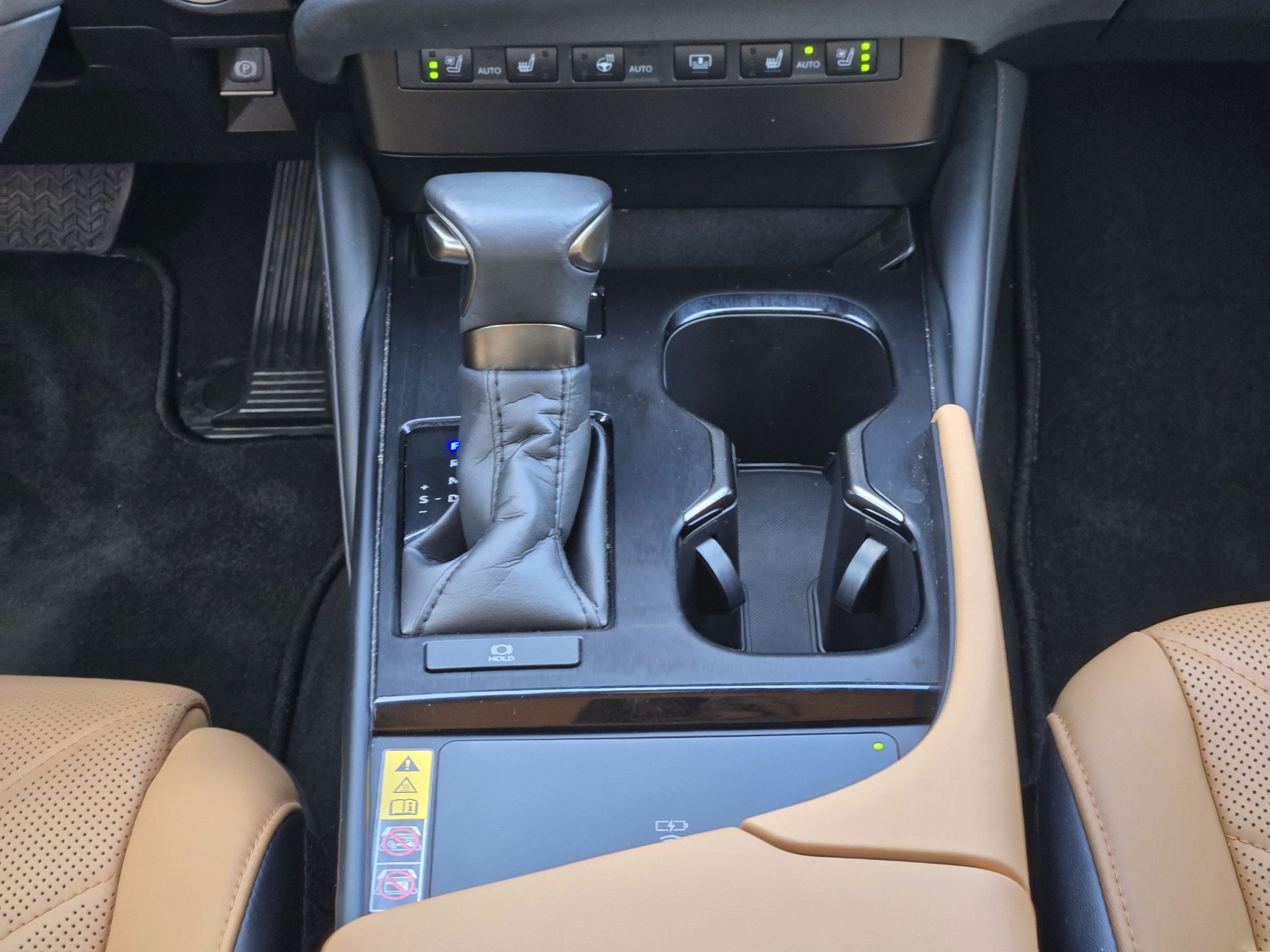 Certified 2024 Lexus ES 350 Ultra Luxury w/ Accessory Package (Z2) FWD image 15