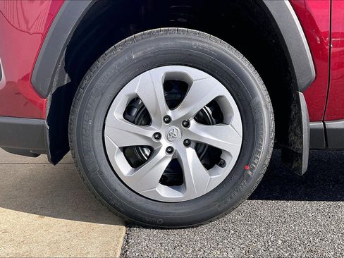 New 2025 Toyota RAV4 LE image 15