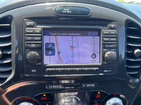 Used 2011 Nissan Juke SL w/ Chrome Pkg AWD/4WD image 13