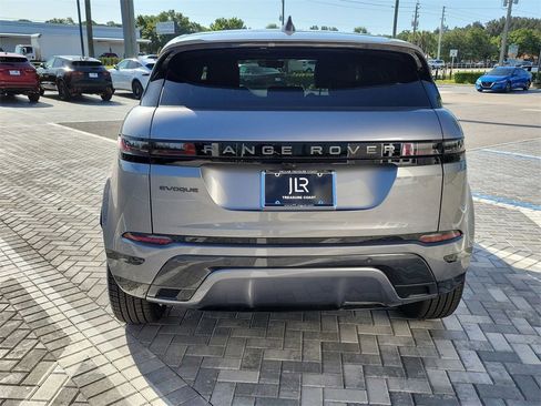 New 2026 Land Rover Range Rover Evoque Dynamic SE image 4