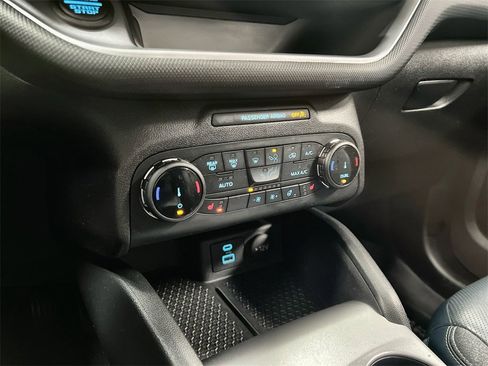 Used 2022 Ford Bronco Sport Outer Banks image 32