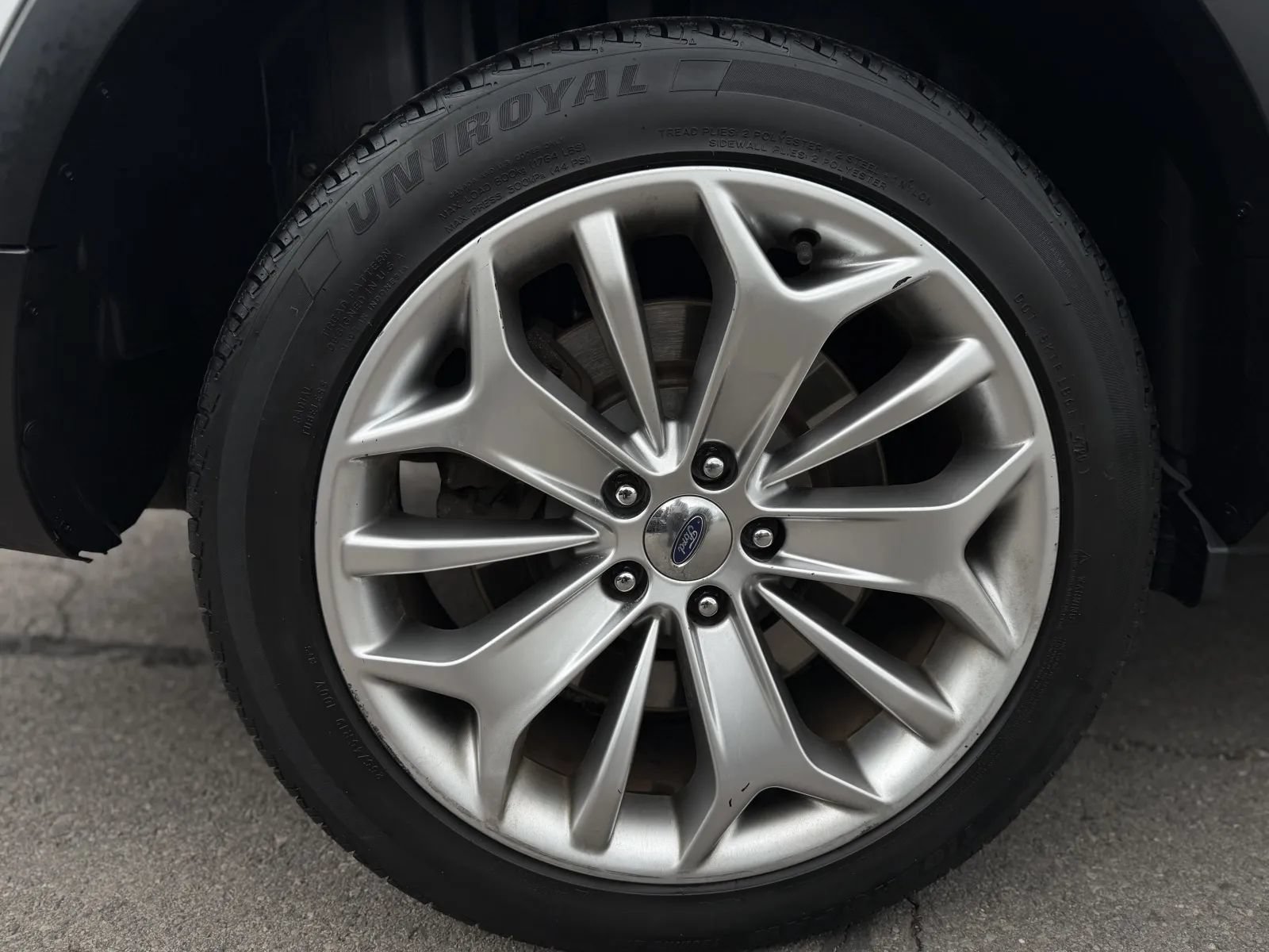 Used 2019 Ford Explorer Limited w/ Class III Trailer Tow Package FWD image 46