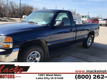 Used 1999 GMC Sierra 1500 SL w/ Marketing Option Pkg