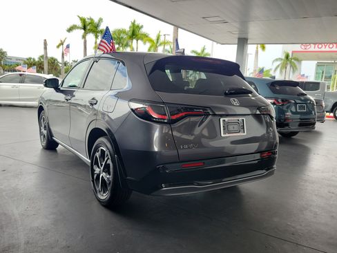 Used 2025 Honda HR-V EX-L image 7
