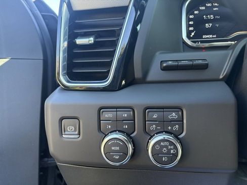 Certified 2024 GMC Sierra 2500 Denali w/ Denali Reserve Package image 31