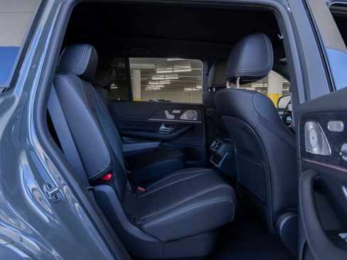Certified 2026 Mercedes-Benz GLS 450 4MATIC image 25