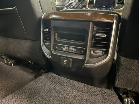 Used 2022 RAM 3500 Laramie AWD/4WD image 19