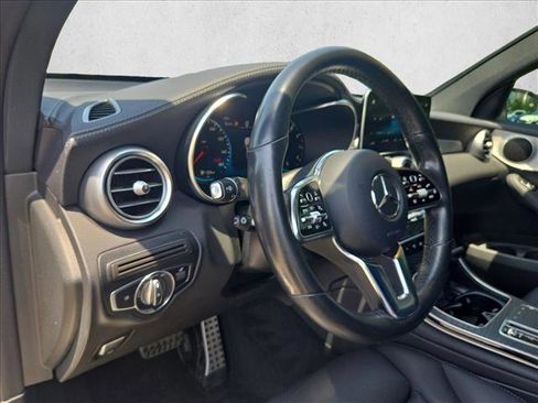 Used 2023 Mercedes-Benz GLC 300 4MATIC Coupe image 10