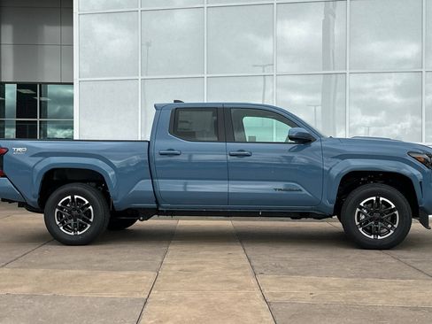 New 2026 Toyota Tacoma TRD Sport image 3