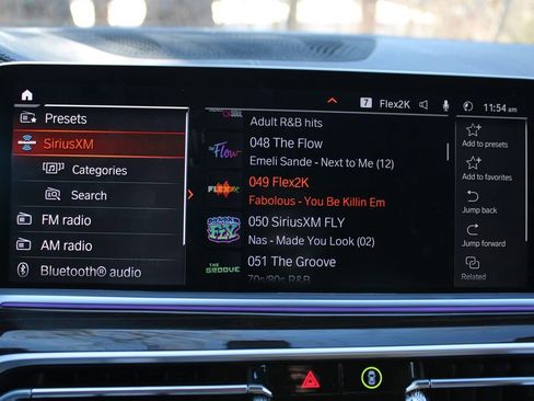 Used 2023 BMW X5 xDrive40i w/ Premium Package image 16