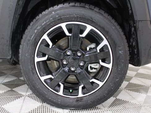 Used 2023 Jeep Renegade Latitude image 33