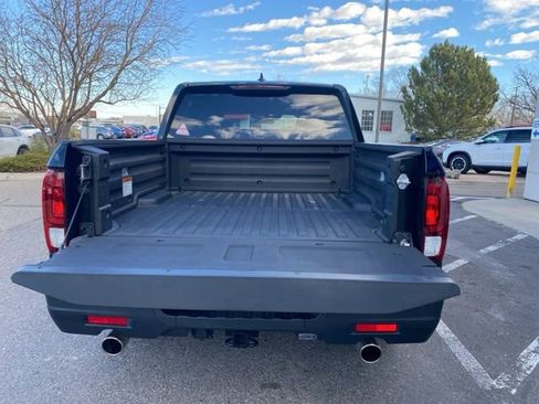 Used 2024 Honda Ridgeline Sport image 7