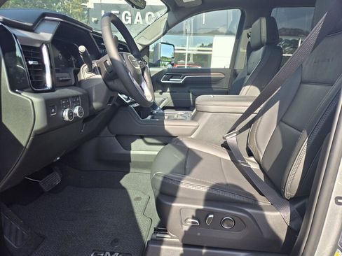 New 2026 GMC Sierra 2500 Denali w/ Denali Reserve Package AWD/4WD image 19